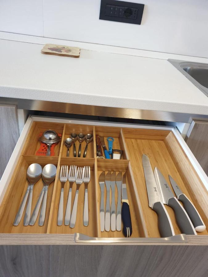Bovisa New Apartment Милано Екстериор снимка