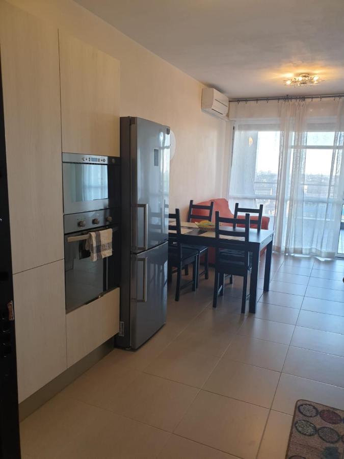 Bovisa New Apartment Милано Екстериор снимка