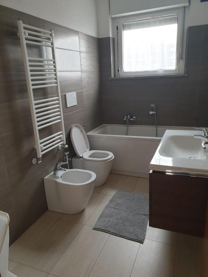 Bovisa New Apartment Милано Екстериор снимка