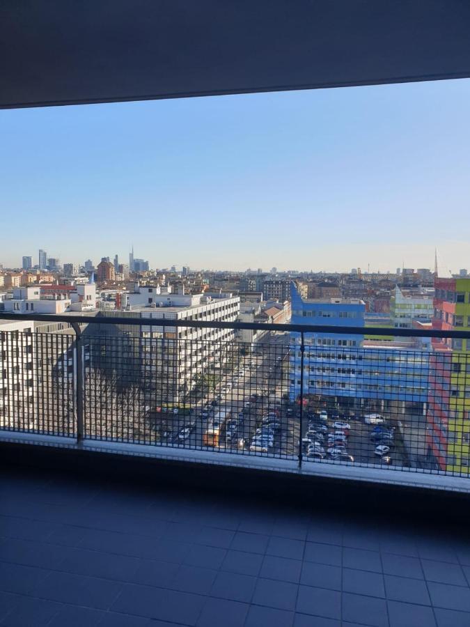 Bovisa New Apartment Милано Екстериор снимка
