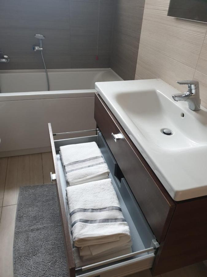 Bovisa New Apartment Милано Екстериор снимка